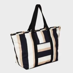 Shade & Shore Sales Shop -Shade & Shore Sales Shop GUEST befde234 0aa2 4b59 8114 a1a68af8af98